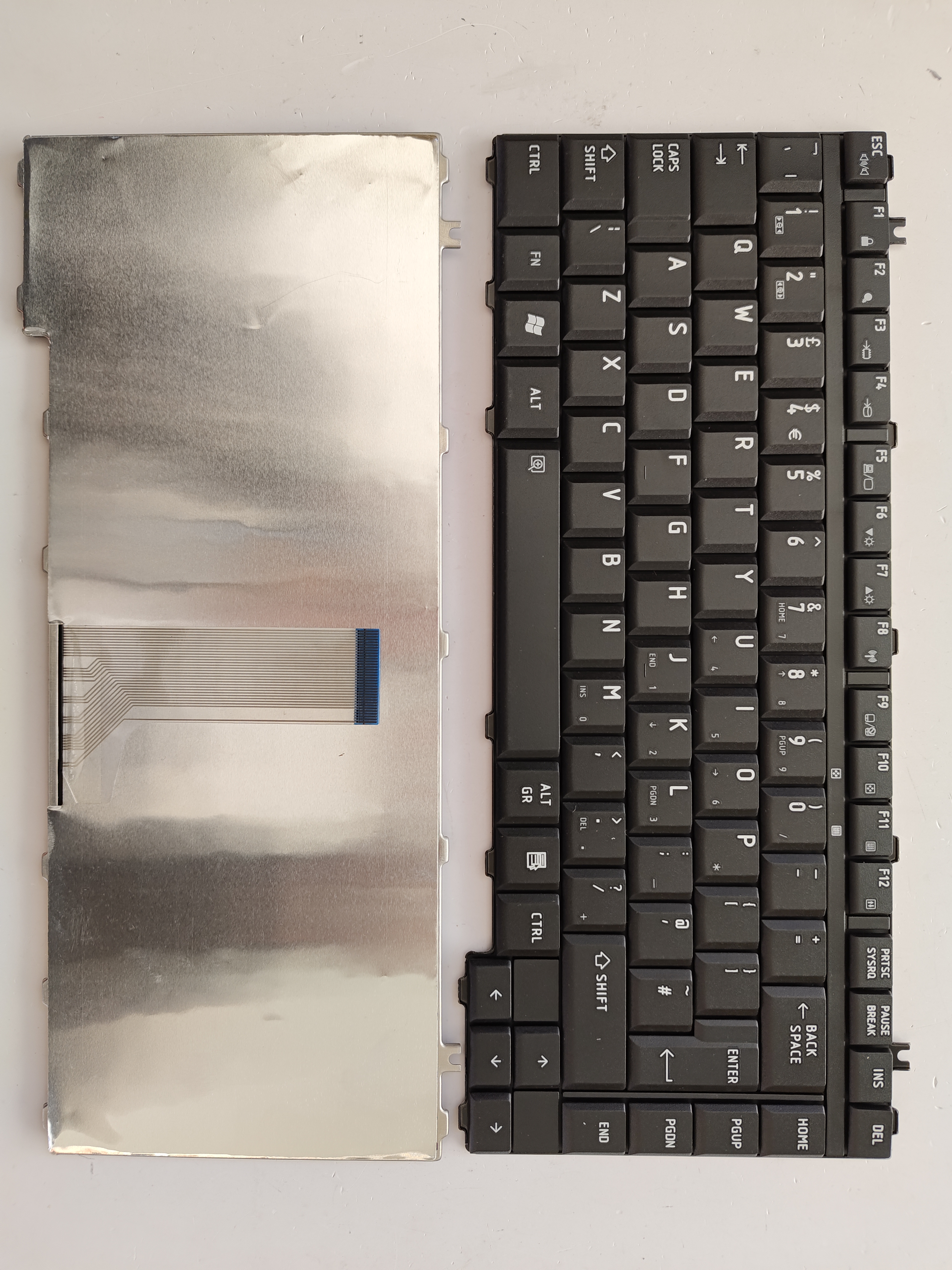 Picture of New Replacement Laptop Keyboard For TOSHIBA A200/A300/M200/M300 BLACK Uk Layout